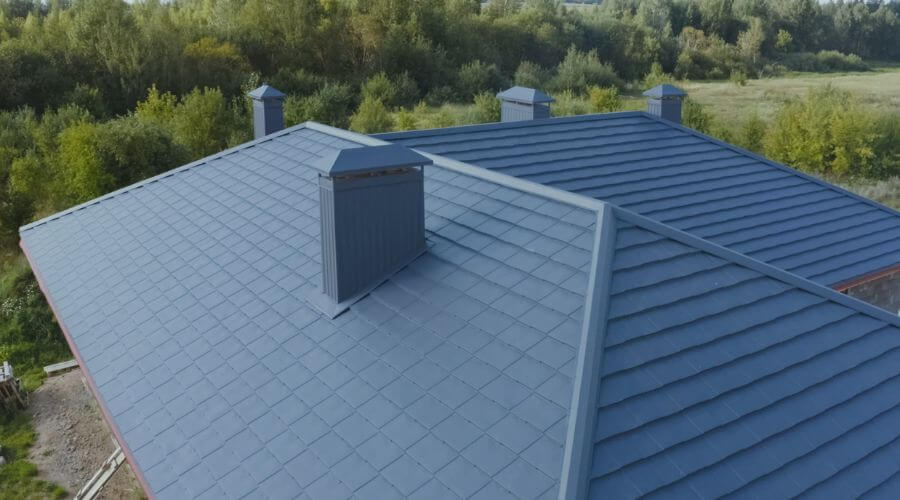 Professional gutter cleaning in Clarita, OK